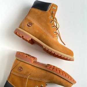 TIMBERLAND Classic Boots